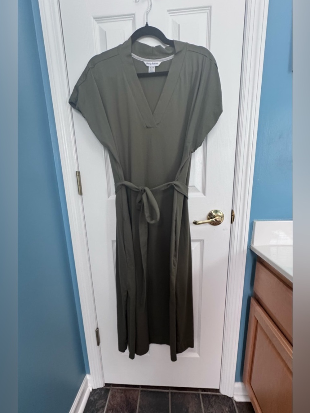 Tommy Bahama Olive V-Neck Tie-Waist Maxi Dress